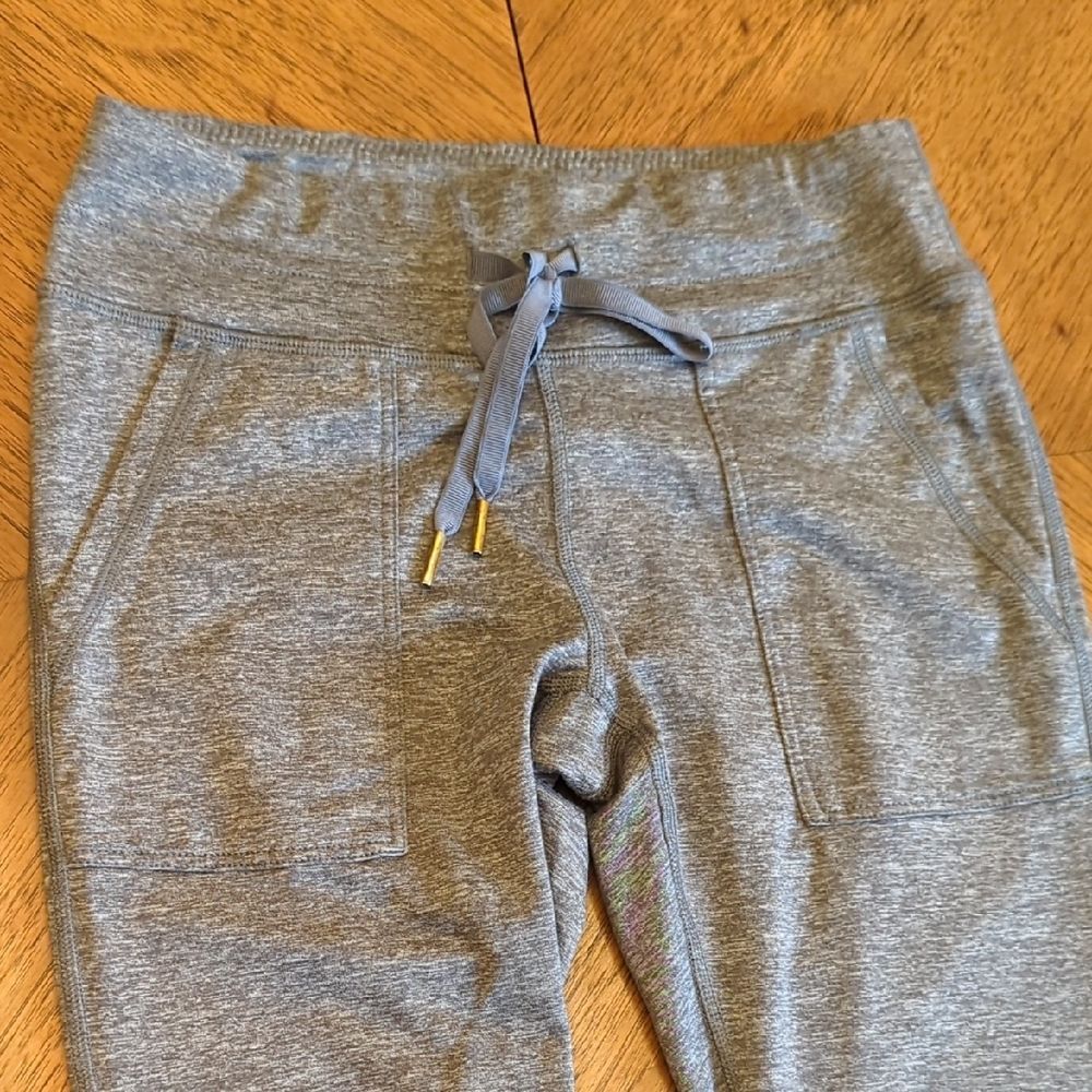 Aerie Heather Gray Joggers Loungewear Chill Play Move - Picture 3 of 11